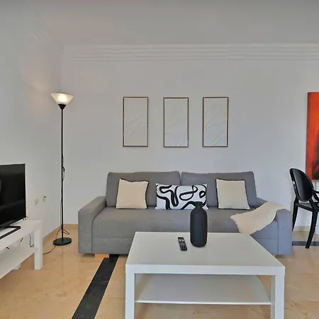 Apartamento Playa Del Cable Cerca Del Playa Padre En - Banana Marbella